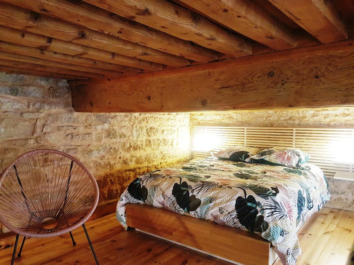 Charmant Appartement Style Canut Pentes Croix Rousse ลียง ภายนอก รูปภาพ