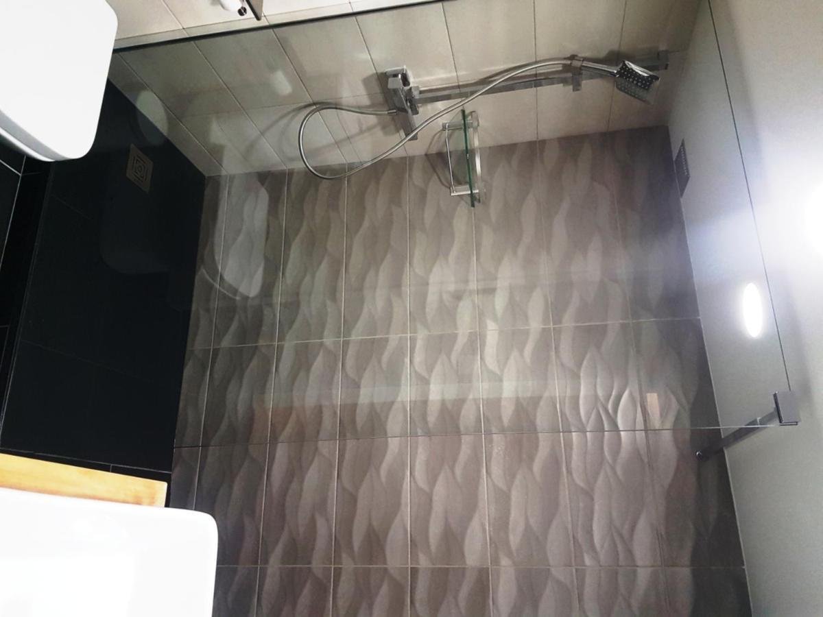 Charmant Appartement Style Canut Pentes Croix Rousse ลียง ภายนอก รูปภาพ